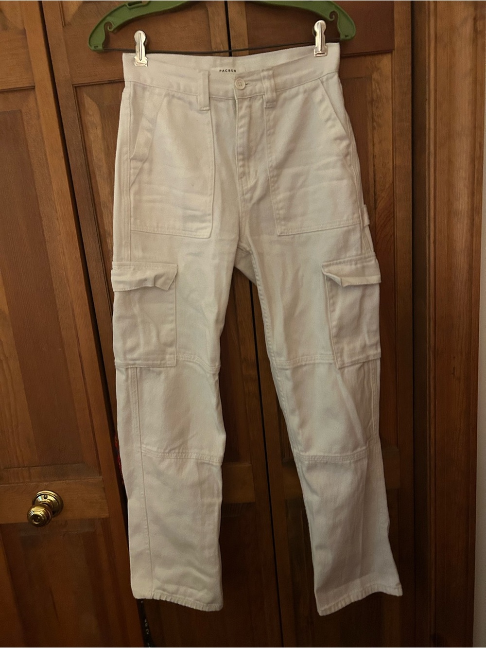 PacSun Women’s White Cotton Thick Canvas-y Straight Leg Cargo Pants